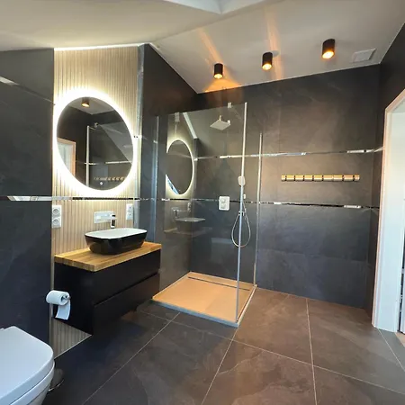 - Dobrej Nocy شقة فندقية